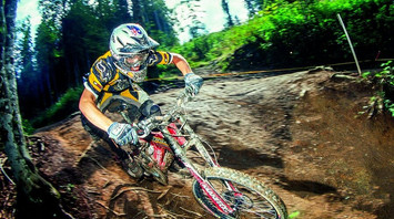 MAIN Sam Hill Intense Pleny 2002 7b176777-0e41-4026-aad7-9c520a88fcdc